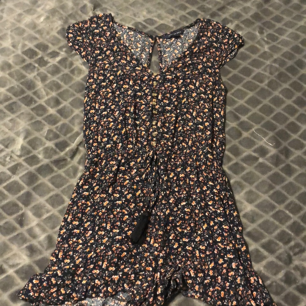 American Eagle XS black floral romper